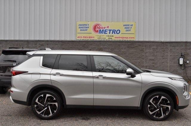 used 2024 Mitsubishi Outlander car, priced at $23,987