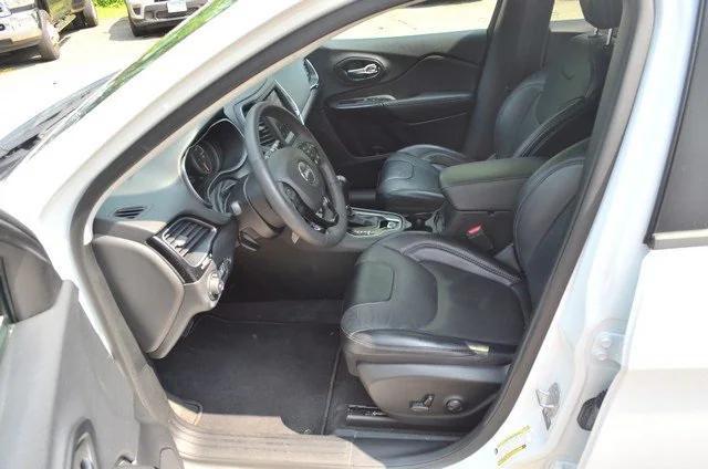 used 2023 Jeep Cherokee car, priced at $23,987