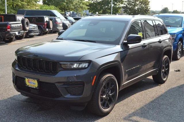 new 2024 Jeep Grand Cherokee car, priced at $45,934