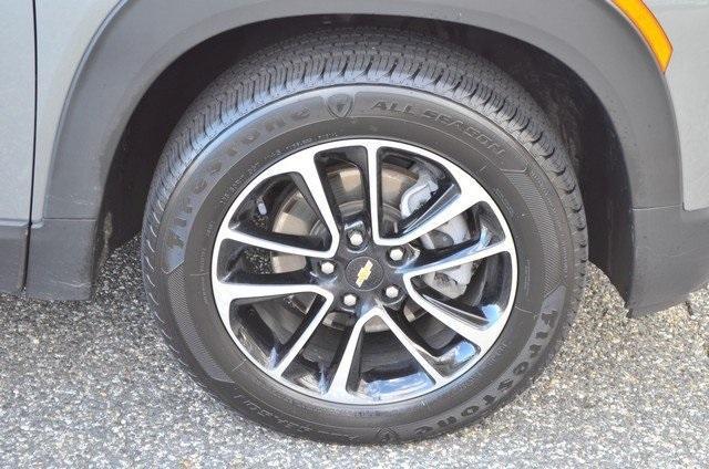used 2025 Chevrolet TrailBlazer car, priced at $22,687