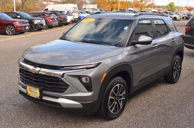 used 2025 Chevrolet TrailBlazer car, priced at $22,687
