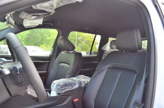 new 2025 Jeep Grand Cherokee car, priced at $43,592