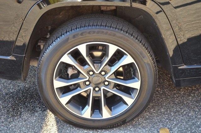 used 2023 Jeep Grand Cherokee L car, priced at $40,987