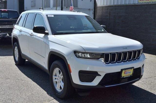 new 2024 Jeep Grand Cherokee car, priced at $41,254