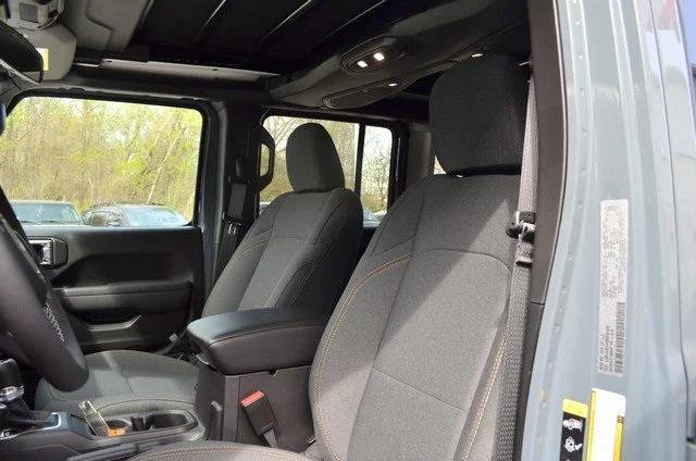 new 2025 Jeep Wrangler car, priced at $49,359