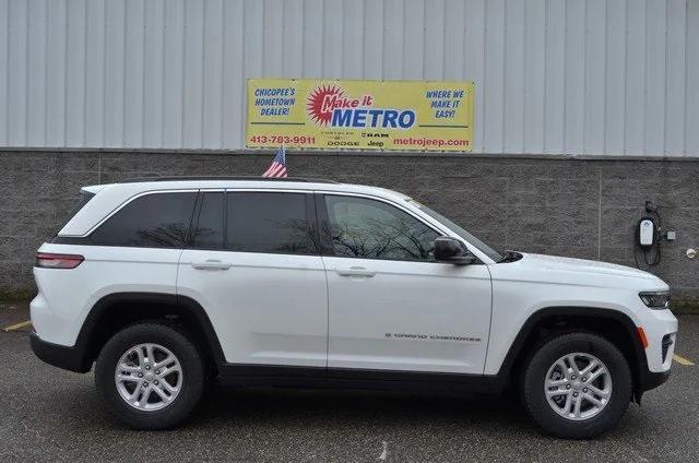 new 2025 Jeep Grand Cherokee car, priced at $38,330