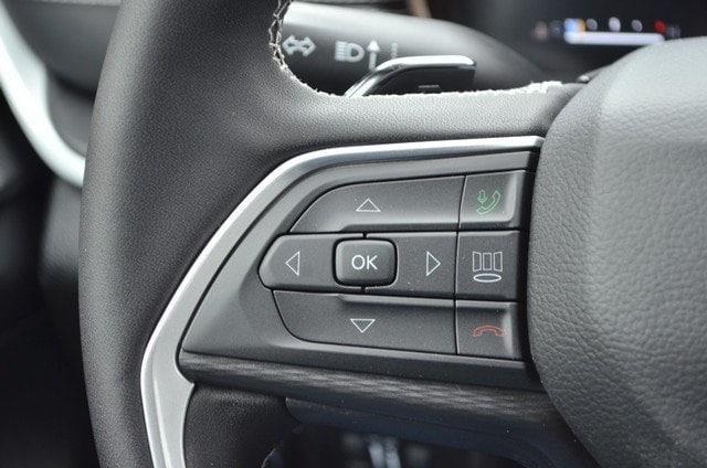 new 2025 Jeep Grand Cherokee car, priced at $38,330