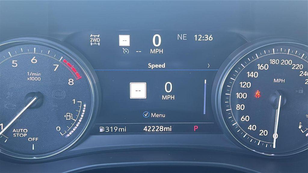 used 2022 Cadillac XT5 car, priced at $33,477