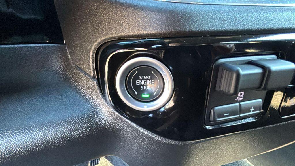 used 2025 Chevrolet Silverado 1500 car, priced at $43,352