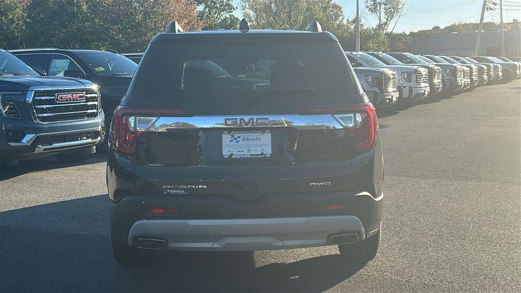 used 2022 GMC Acadia car, priced at $26,388