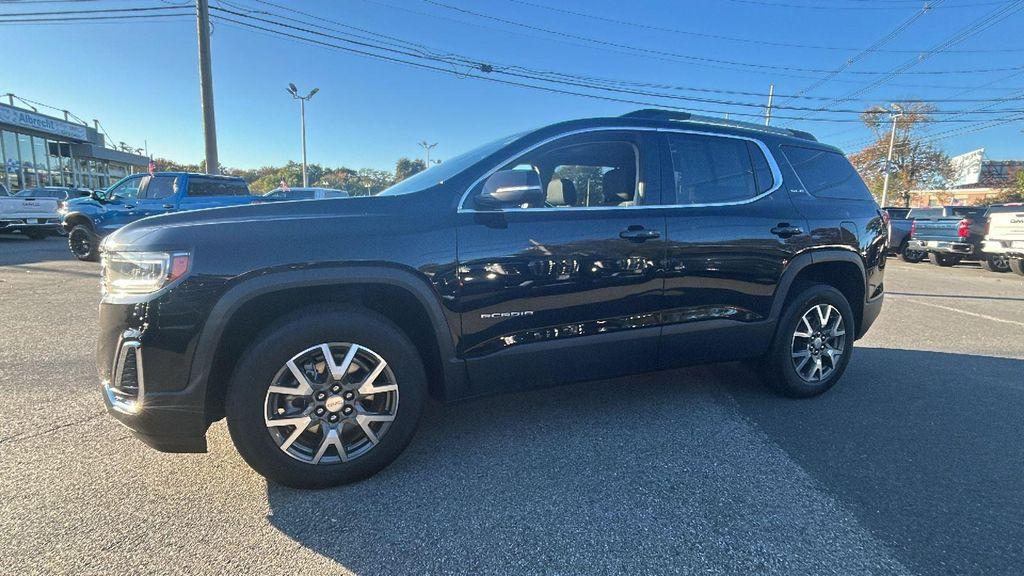 used 2022 GMC Acadia car, priced at $26,388
