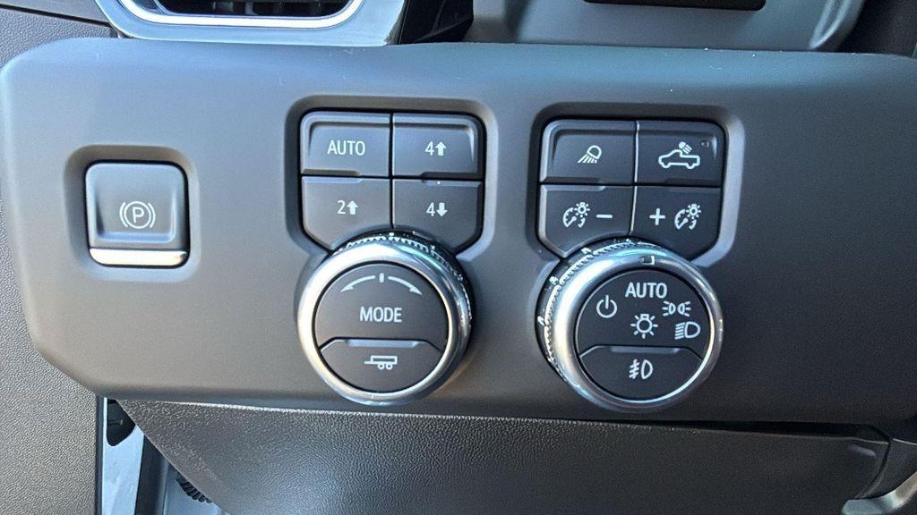 used 2024 GMC Sierra 2500 car, priced at $71,493