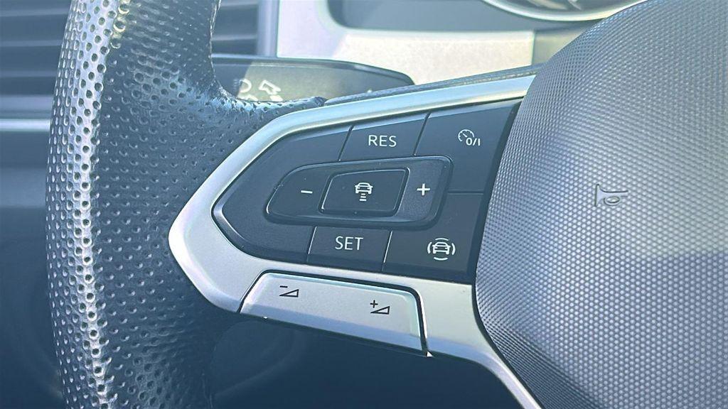 used 2021 Volkswagen Atlas Cross Sport car, priced at $19,997