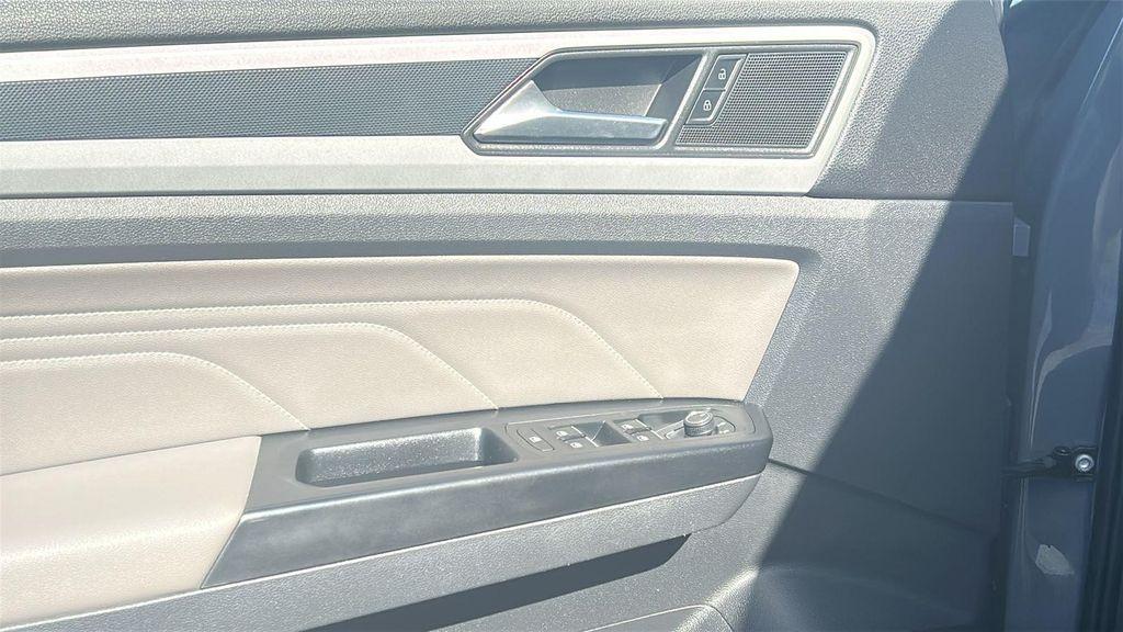 used 2021 Volkswagen Atlas Cross Sport car, priced at $19,997