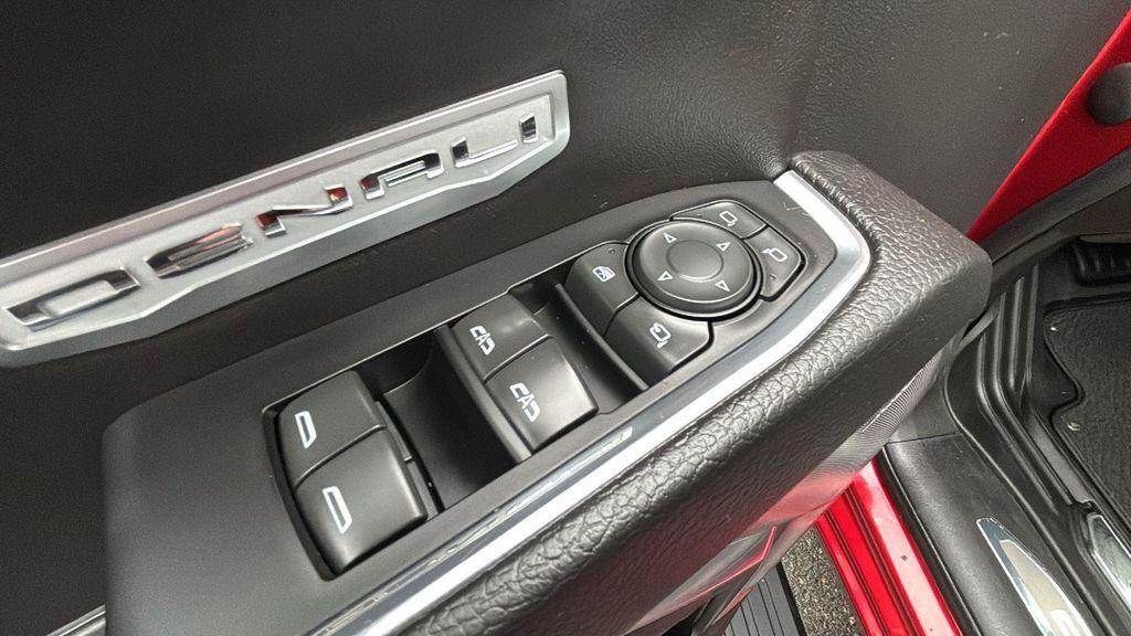 used 2022 GMC Sierra 1500 car, priced at $52,225