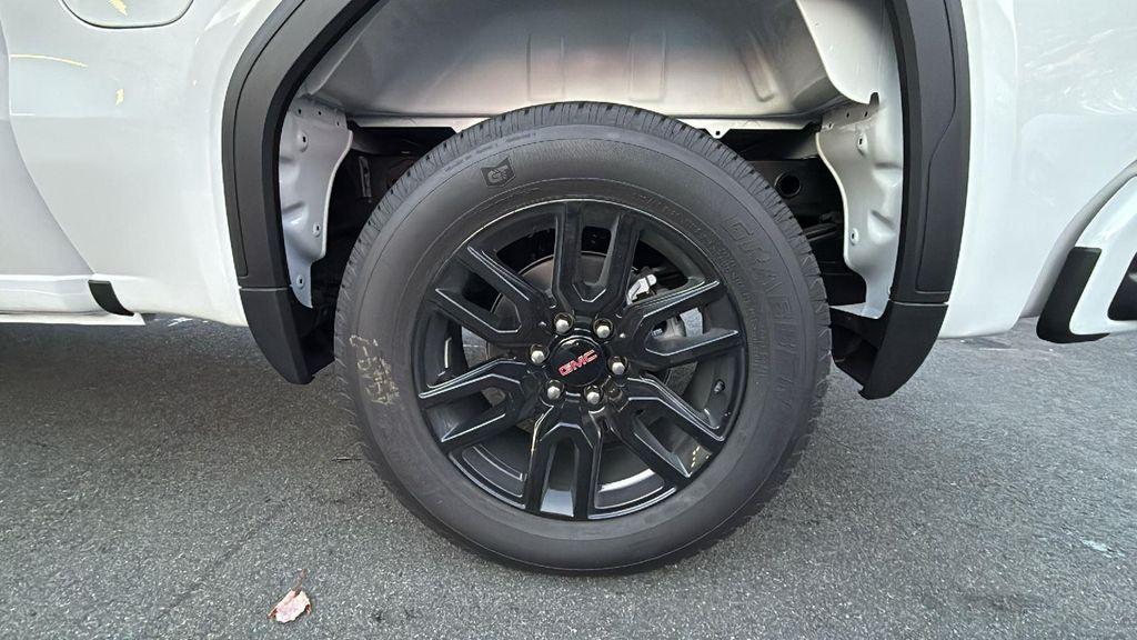 new 2026 GMC Sierra 1500 car, priced at $47,046