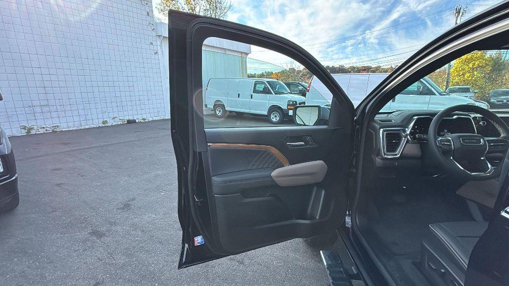 new 2026 GMC Canyon car, priced at $54,045