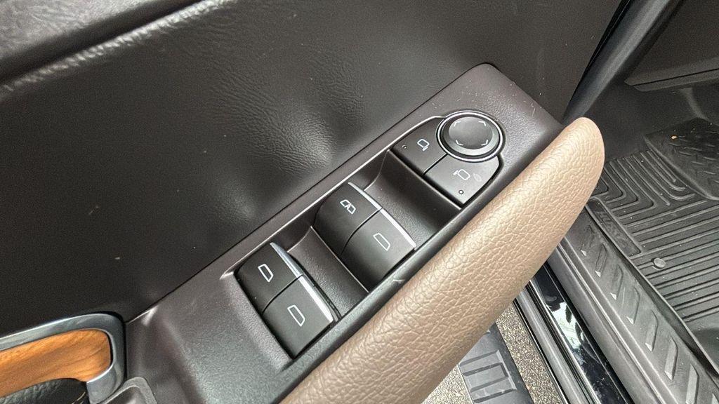 used 2023 GMC Canyon car, priced at $41,863