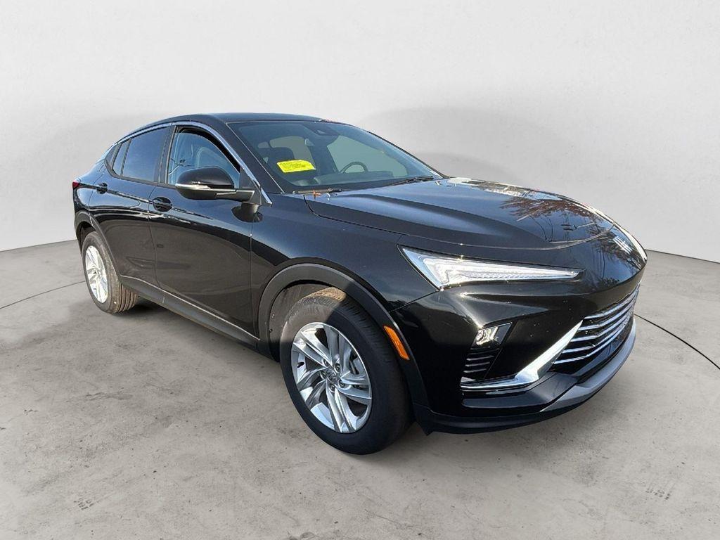 new 2025 Buick Envista car, priced at $26,289