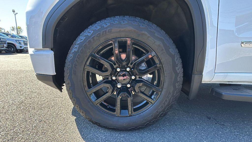 used 2024 GMC Sierra 1500 car, priced at $47,422