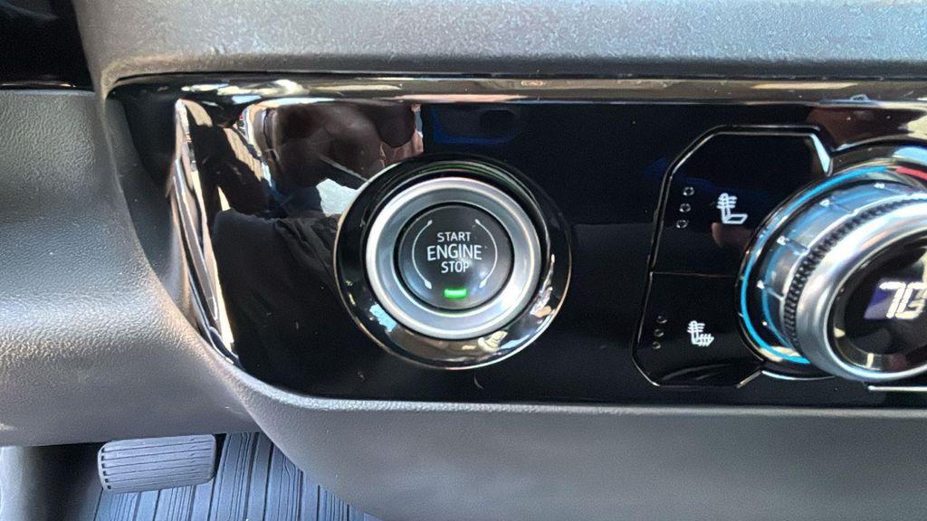 used 2024 GMC Sierra 1500 car, priced at $47,422