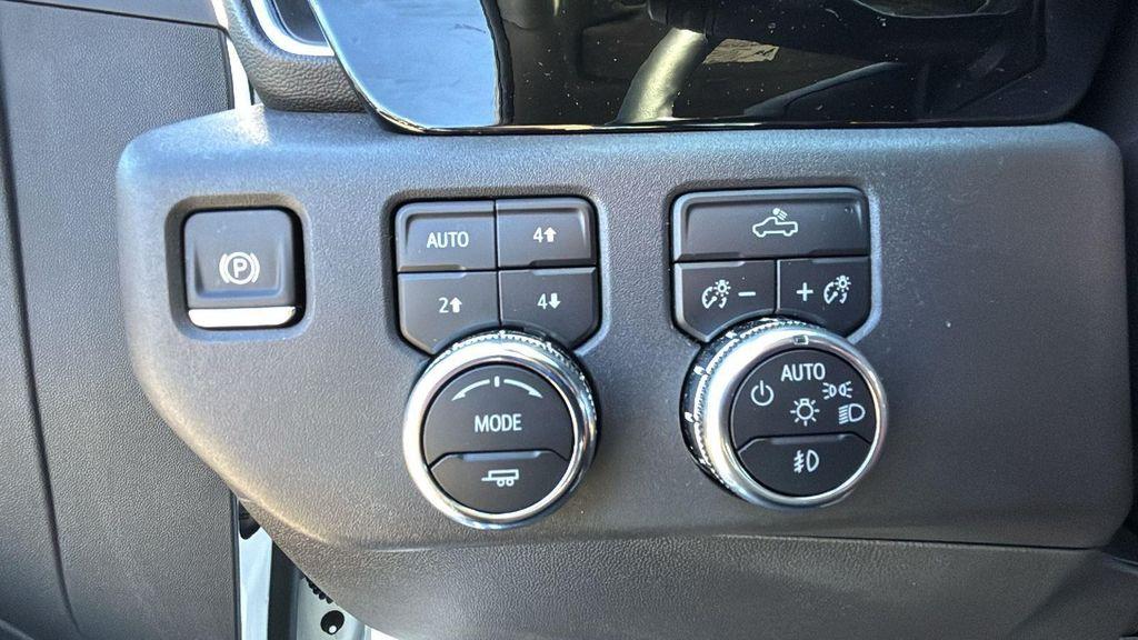 used 2024 GMC Sierra 1500 car, priced at $47,422