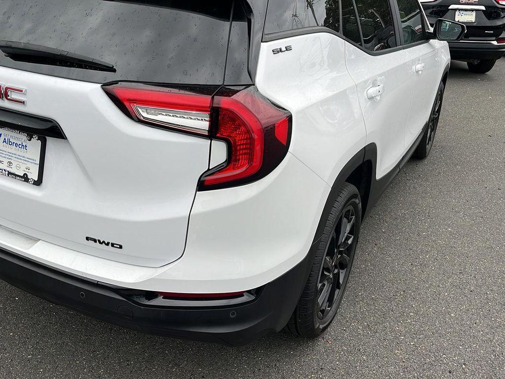 used 2024 GMC Terrain car, priced at $25,631