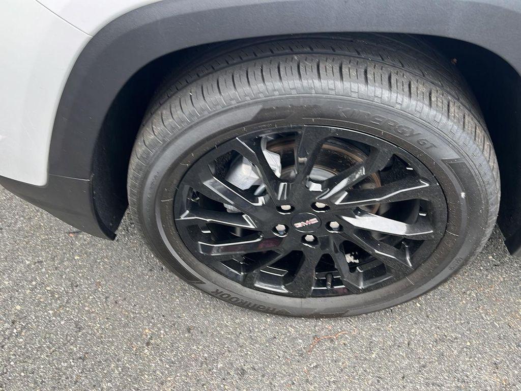 used 2024 GMC Terrain car, priced at $25,631