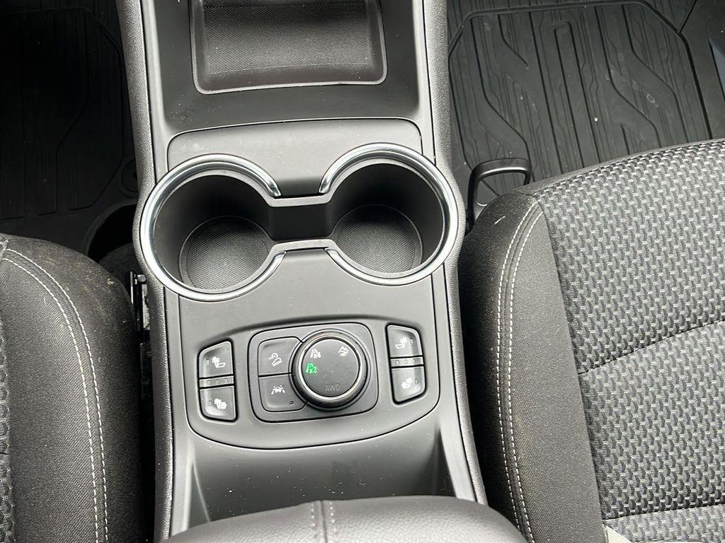 used 2024 GMC Terrain car, priced at $25,631