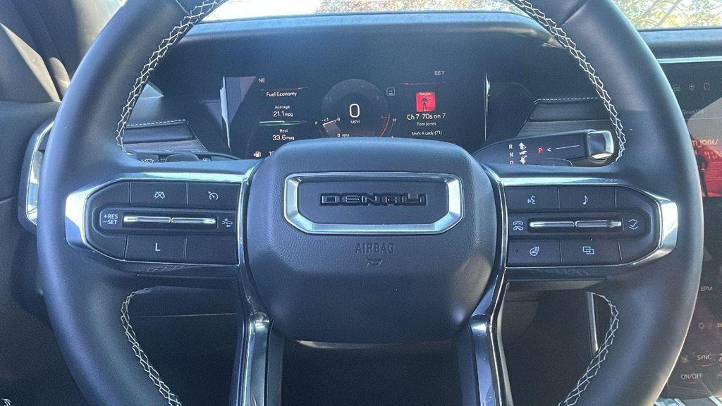 new 2024 GMC Acadia car, priced at $47,733