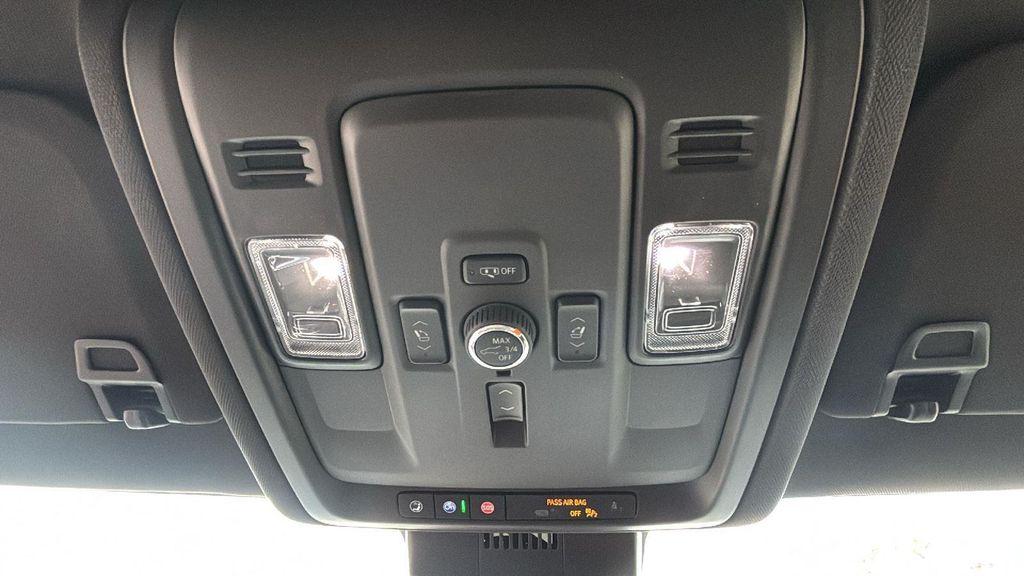 new 2025 GMC Yukon XL car, priced at $74,889