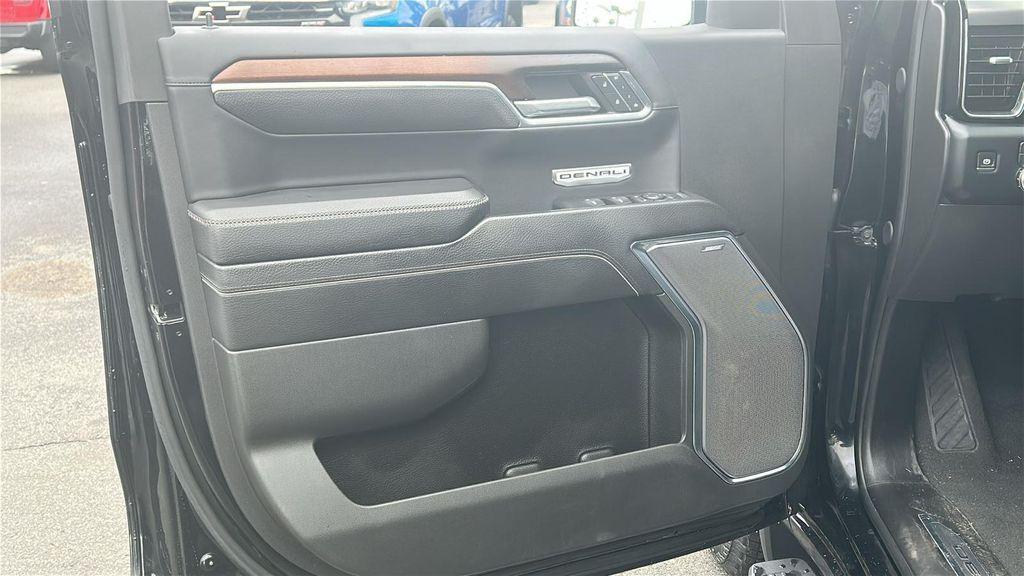 used 2024 GMC Sierra 1500 car, priced at $57,866