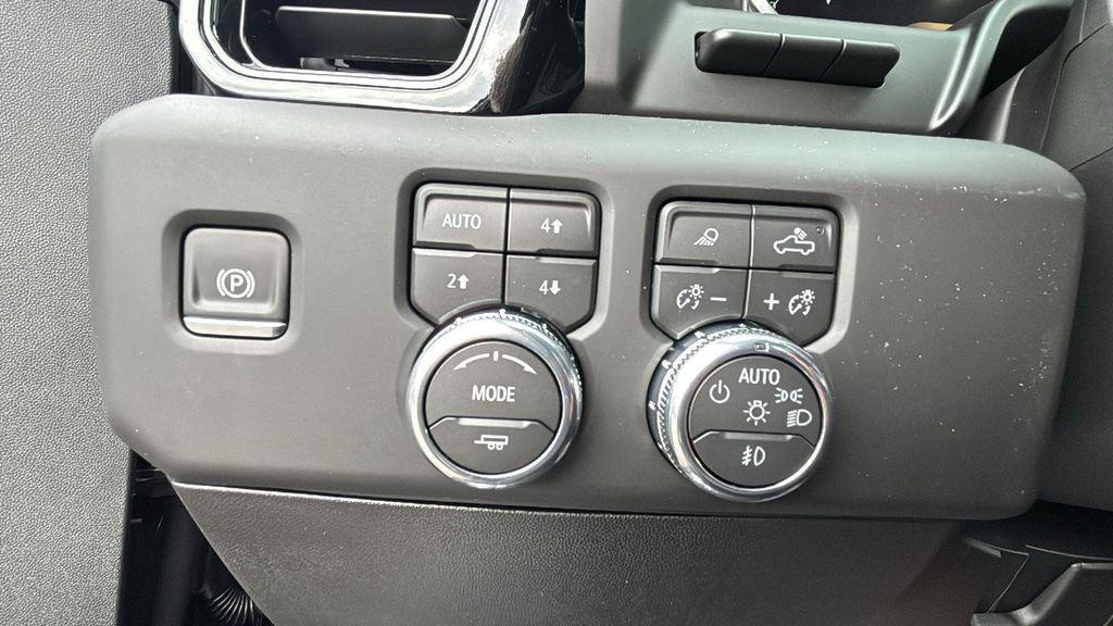 new 2026 GMC Sierra 1500 car, priced at $69,095