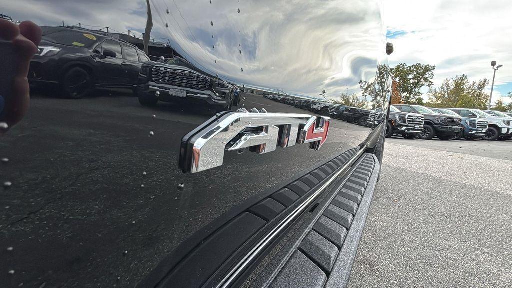 new 2026 GMC Sierra 1500 car, priced at $69,095