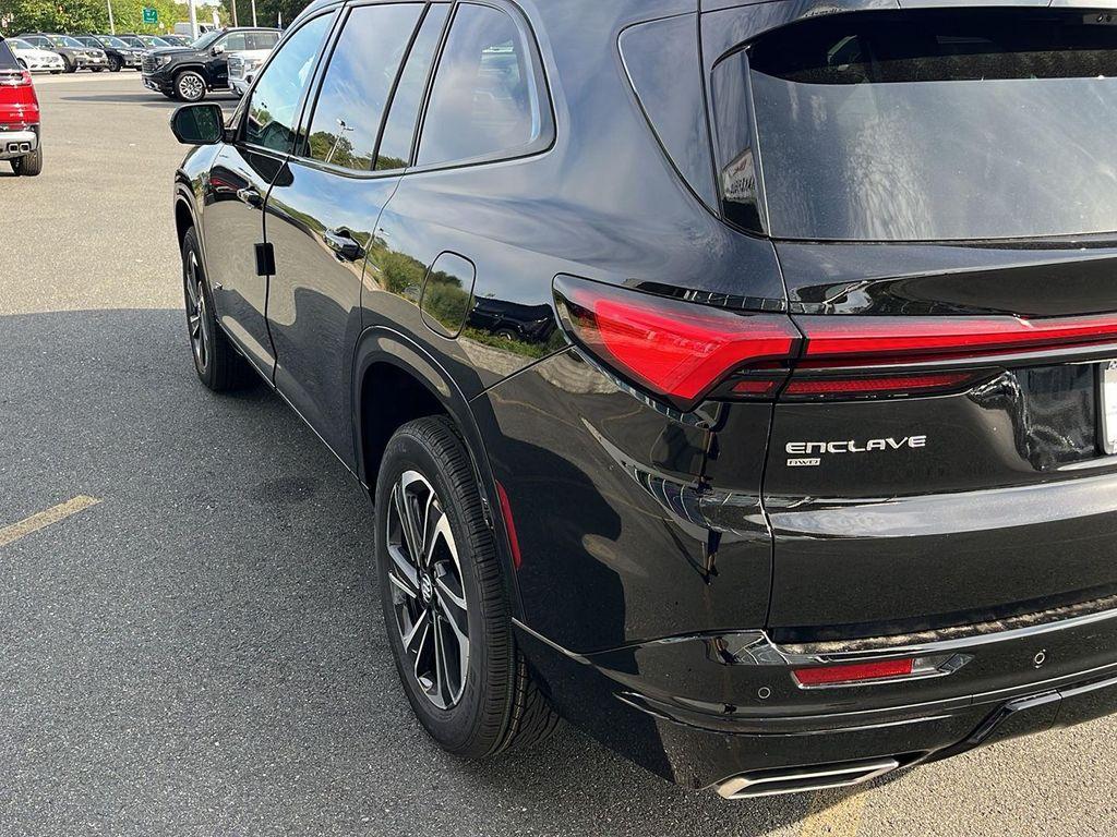 new 2026 Buick Enclave car, priced at $53,632