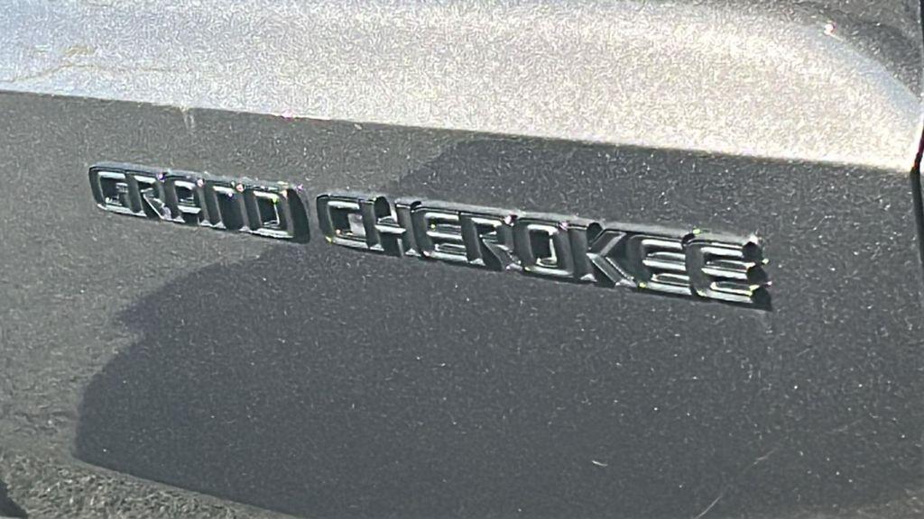 used 2019 Jeep Grand Cherokee car, priced at $21,723