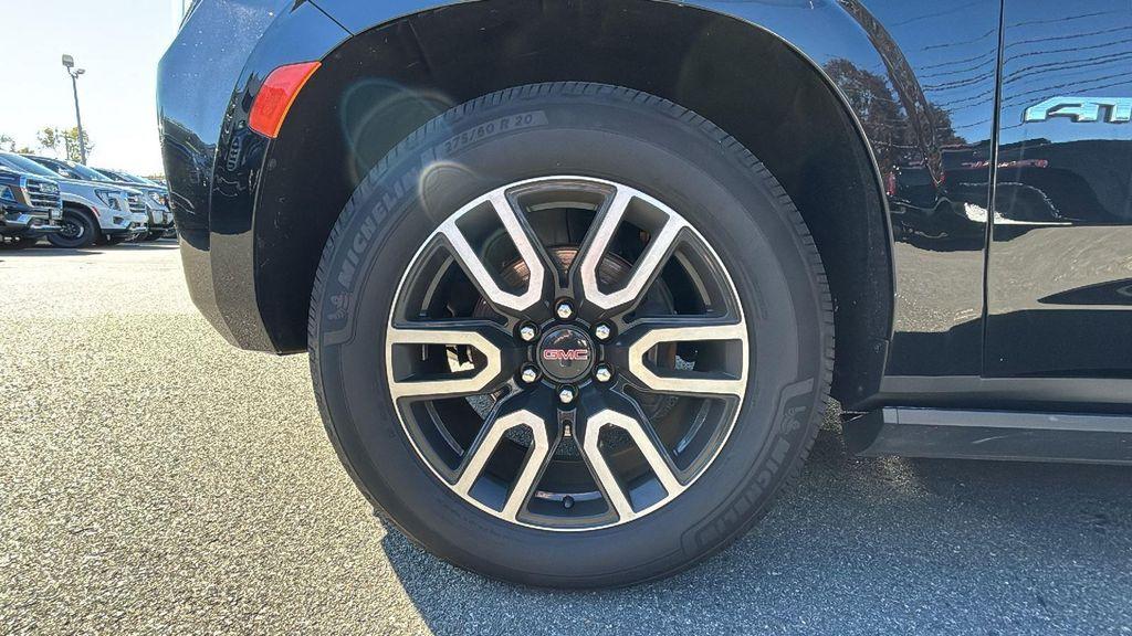 used 2023 GMC Yukon XL car, priced at $57,996