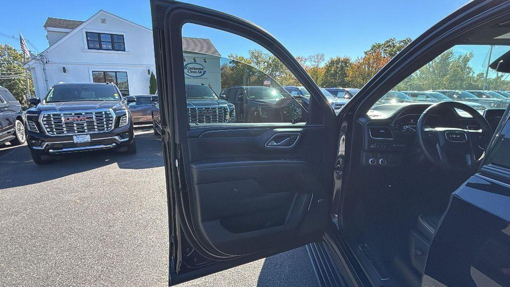 used 2023 GMC Yukon XL car, priced at $57,996