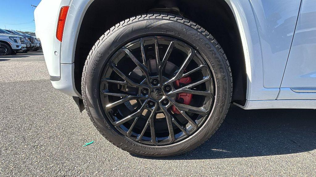 used 2022 Jeep Grand Cherokee L car, priced at $34,987