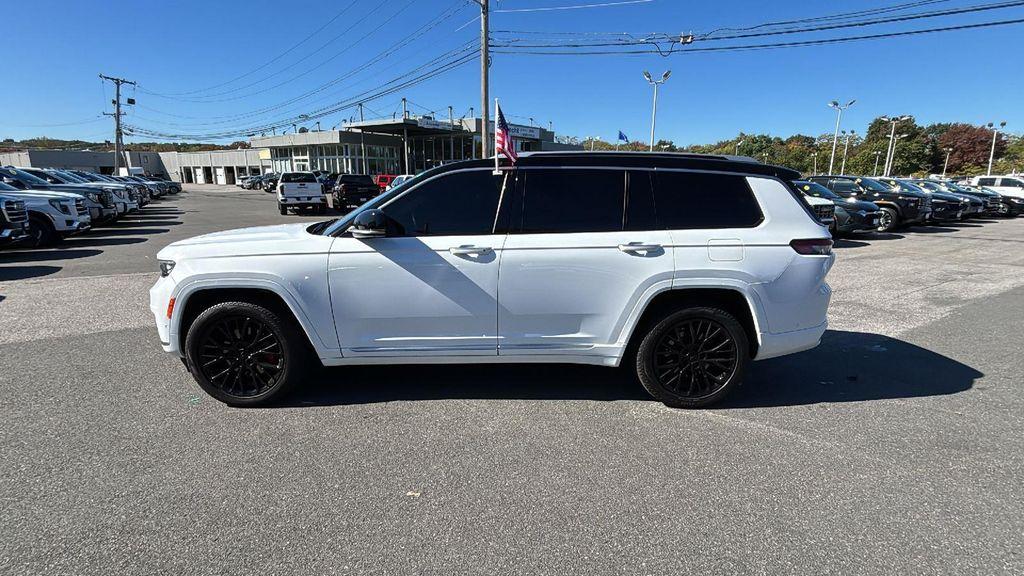 used 2022 Jeep Grand Cherokee L car, priced at $34,987