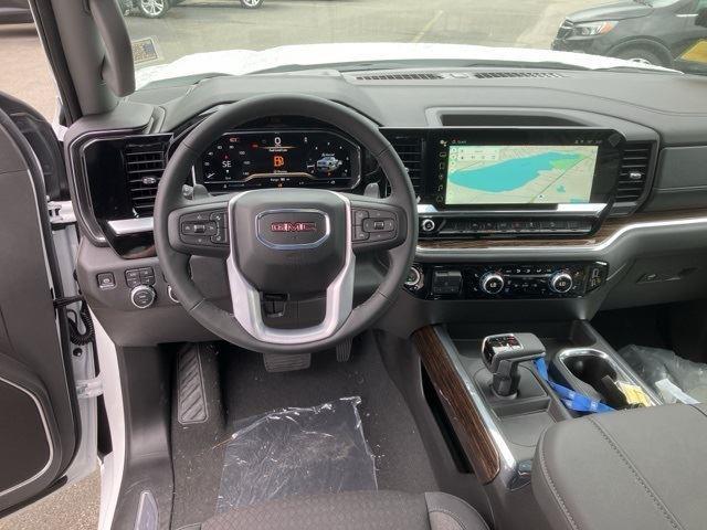 new 2025 GMC Sierra 1500 car, priced at $57,223