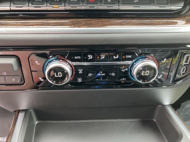 new 2025 GMC Sierra 1500 car, priced at $57,223