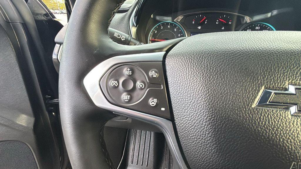 used 2024 Chevrolet Traverse car, priced at $39,477