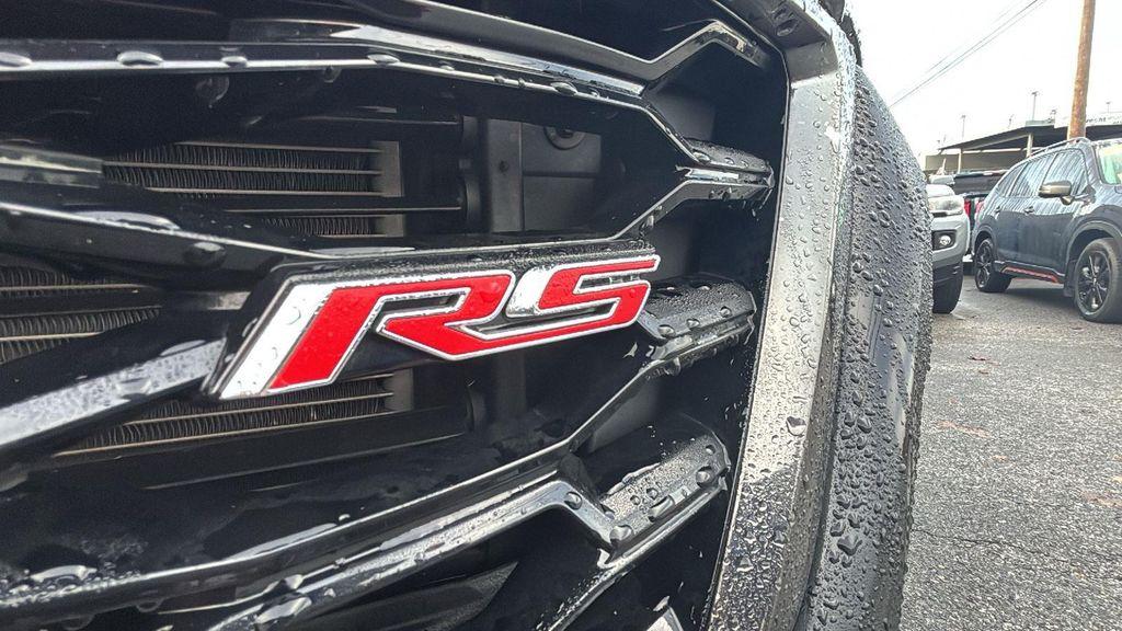 used 2024 Chevrolet Traverse car, priced at $39,477