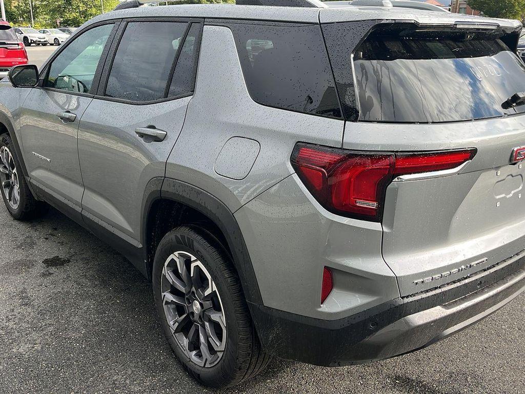 new 2026 GMC Terrain car, priced at $35,706