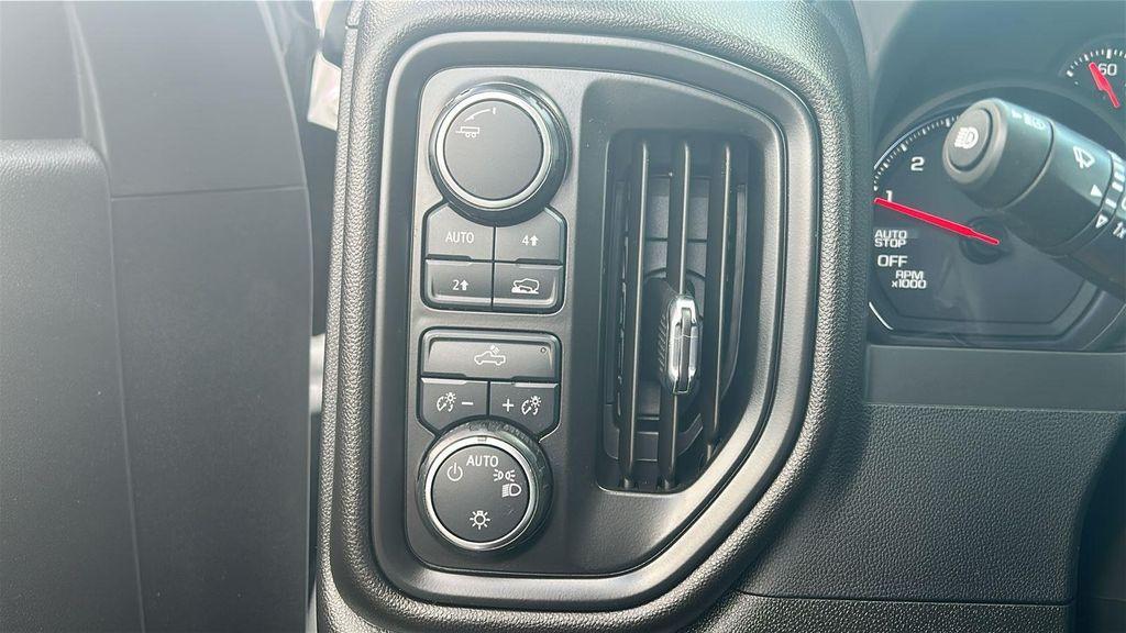 used 2022 Chevrolet Silverado 1500 car, priced at $34,821