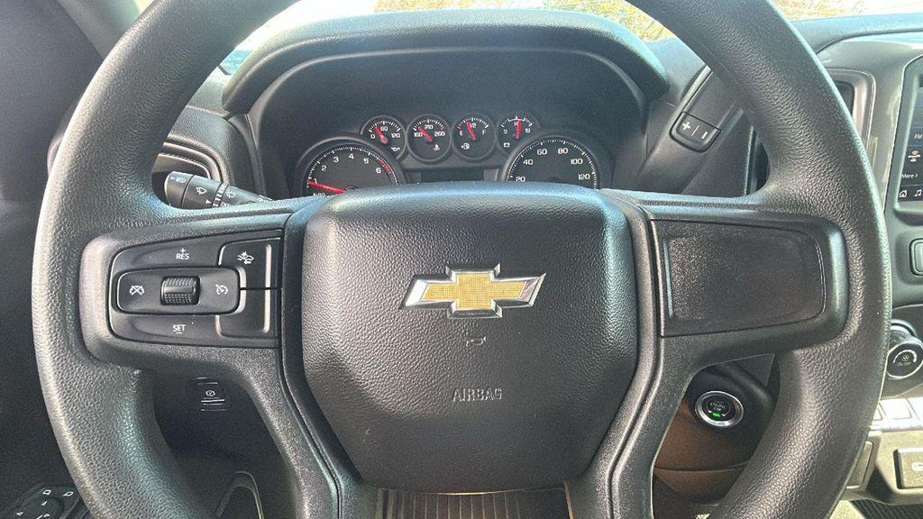 used 2022 Chevrolet Silverado 1500 car, priced at $34,821