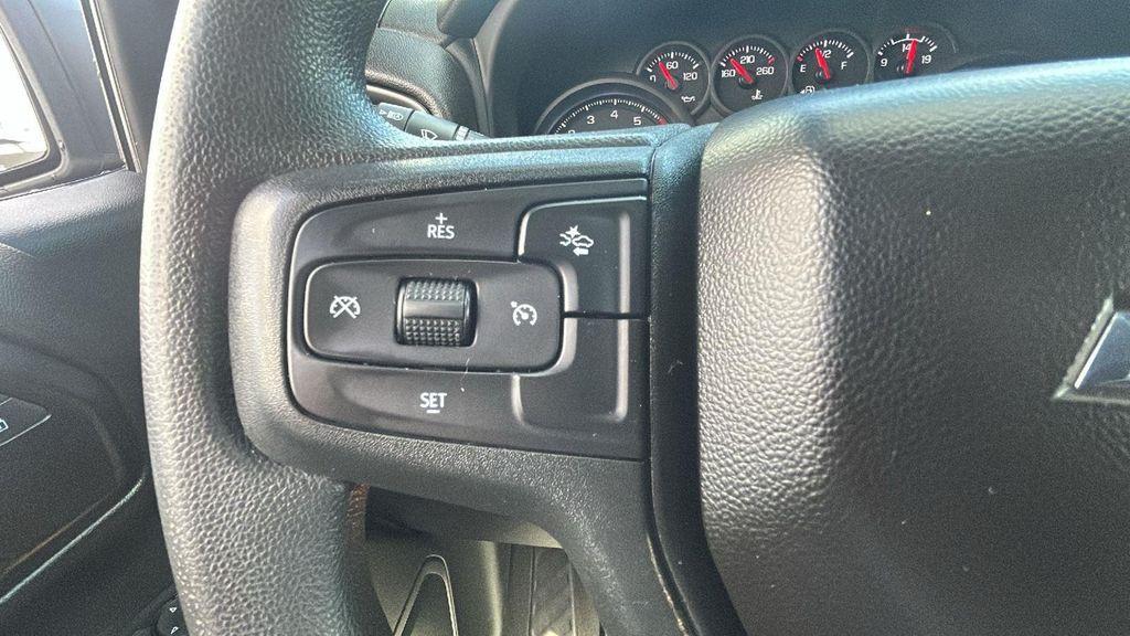 used 2022 Chevrolet Silverado 1500 car, priced at $34,821