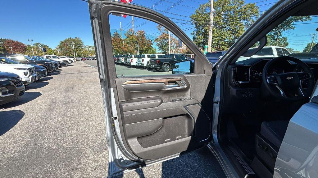 used 2023 Chevrolet Silverado 1500 car, priced at $38,762