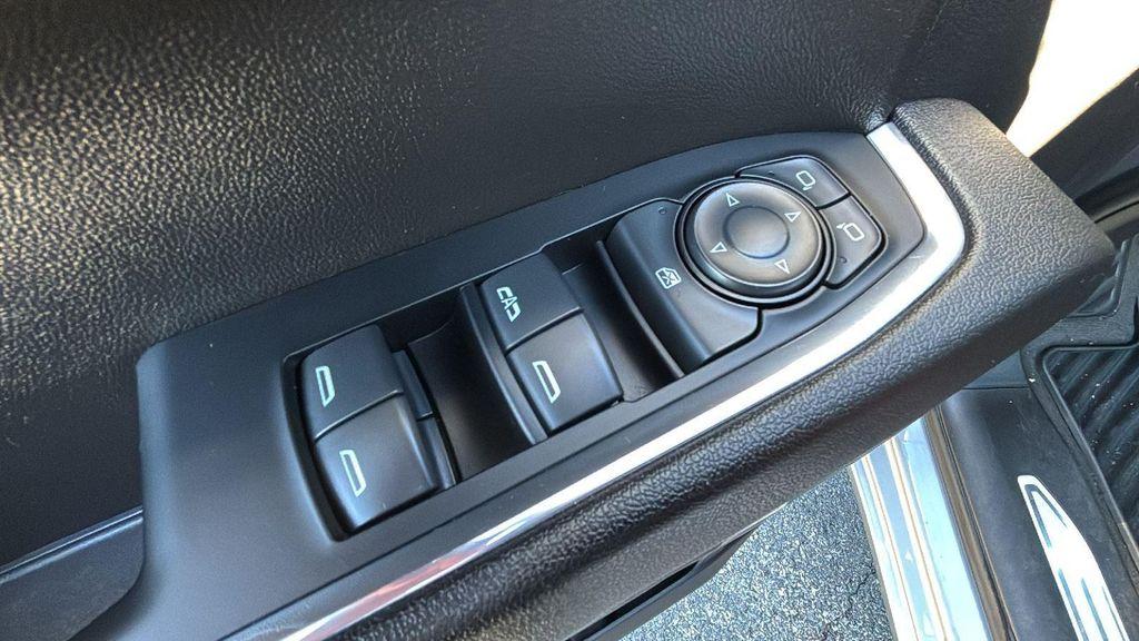 used 2023 Chevrolet Silverado 1500 car, priced at $38,762